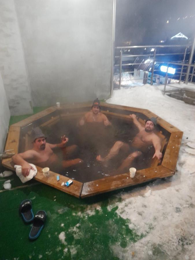 Greku Hotel Bukovel Extérieur photo