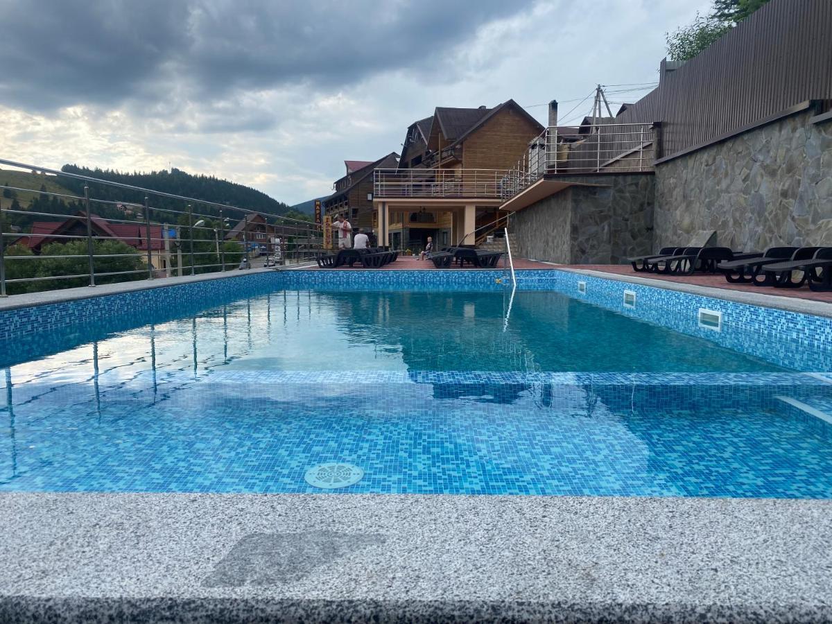 Greku Hotel Bukovel Extérieur photo