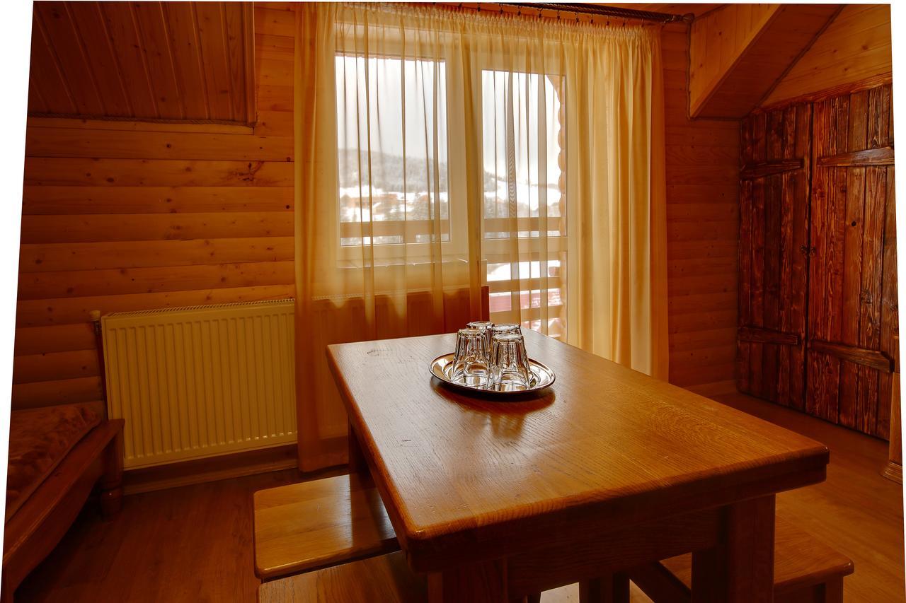Greku Hotel Bukovel Extérieur photo